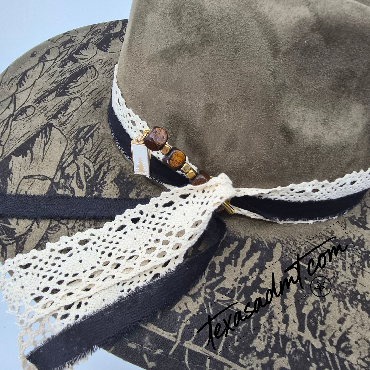The High Country Wanderer – Custom Engraved Western Hat Wild North